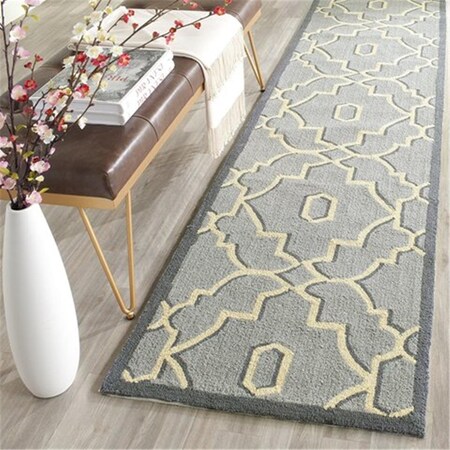 Safavieh Four Seasons Hand Hooked Runner Rug- Light Blue - Ivory- 2 ft. 3 in. x 8 ft. FRS237G-28